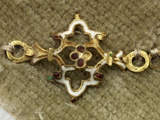 Dress Ornaments