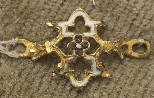 Dress Ornaments