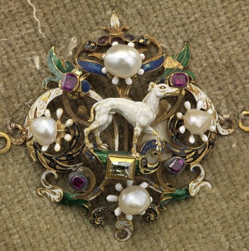 Dress Ornaments