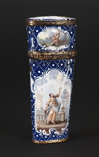 Etui