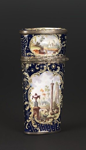 Etui