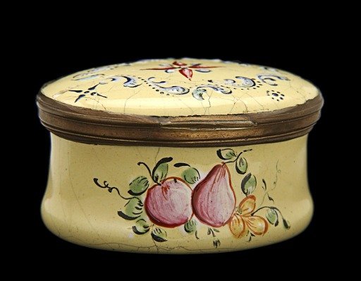 Snuffbox