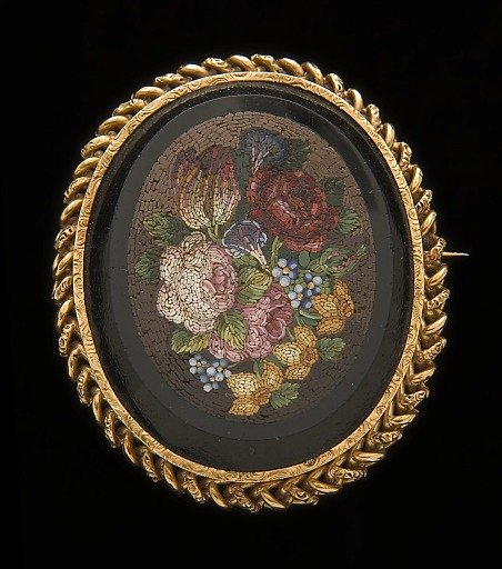 (Floral Mosaic Brooch)
