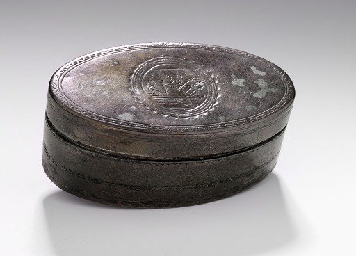 Snuffbox