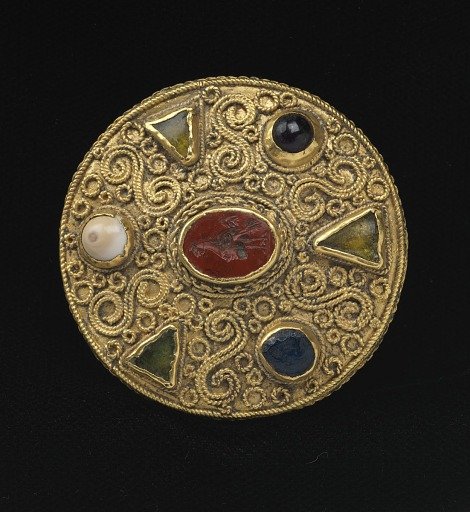 Brooch