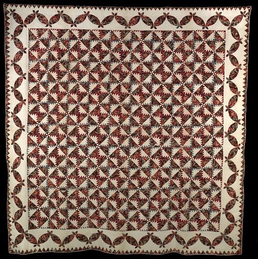 Pieced quilt (Delectable Mountains Variation)