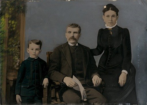 [Family]