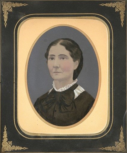 [Woman in Lace Collar]